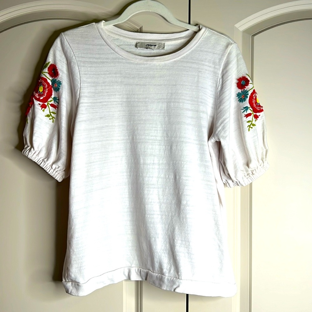 Loft outlet embroidered top. Petite size small